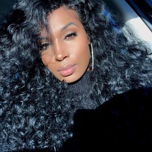 Meet your Posher, Camille